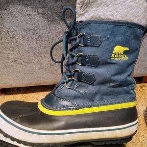 Sorel Women's Snow Boots - Teal and Black